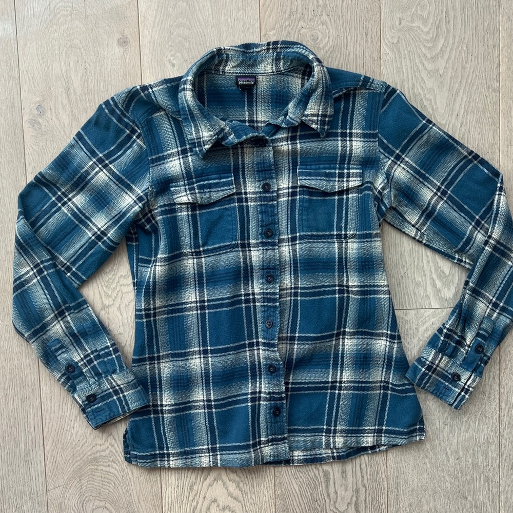 Patagonia Fjord Plaid Flannel Button Shirt Organic Cotton Women’s Size 4 (XS/S)